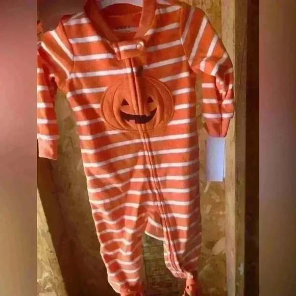 Carter’s baby fleece footie pj’s pumpkin stripe size 6 months NWT - Picture 1 of 2